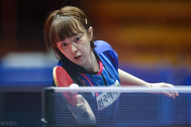 对手腰侧 对手腰侧